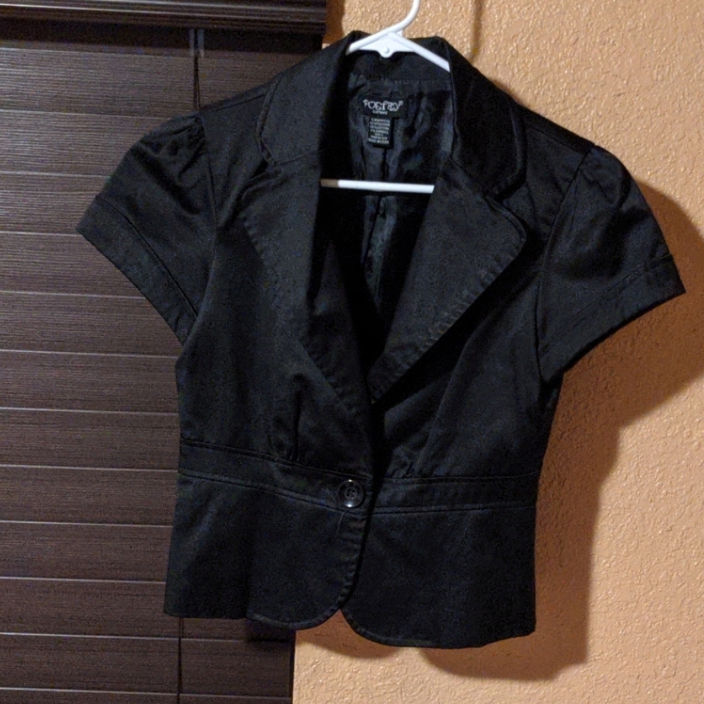 Short blazer